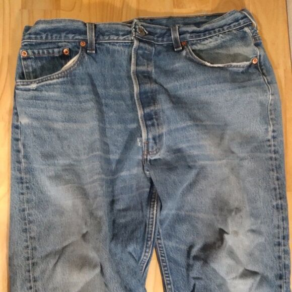 Vintage Levi's 501 Button Fly Blue Denim Jeans 40x36 - Picture 3 of 9